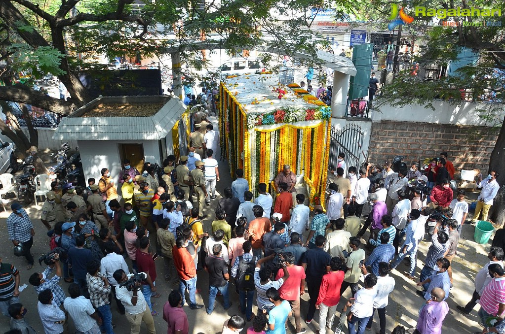 Tollywood Celebs Pay Their Last Respects to Legendary Lyricist Sirivennela Sitaramasastri Garu