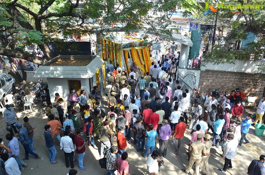 Tollywood Celebs Pay Their Last Respects to Legendary Lyricist Sirivennela Sitaramasastri Garu