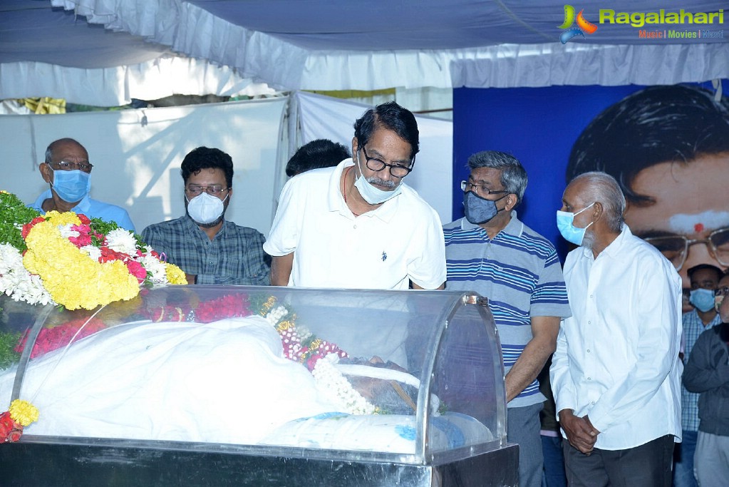 Tollywood Celebs Pay Their Last Respects to Legendary Lyricist Sirivennela Sitaramasastri Garu