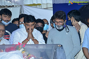 Last Respects to Sirivennela Sitaramasastri Garu