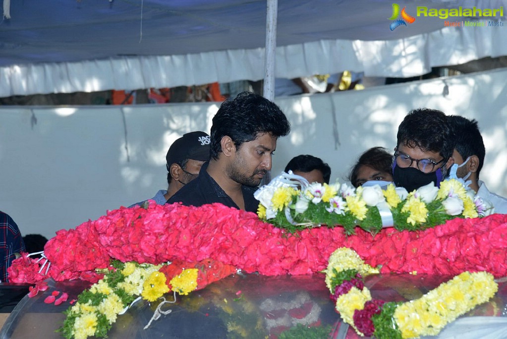 Tollywood Celebs Pay Their Last Respects to Legendary Lyricist Sirivennela Sitaramasastri Garu