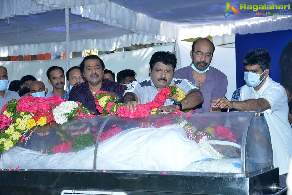 Tollywood Celebs Pay Their Last Respects to Legendary Lyricist Sirivennela Sitaramasastri Garu