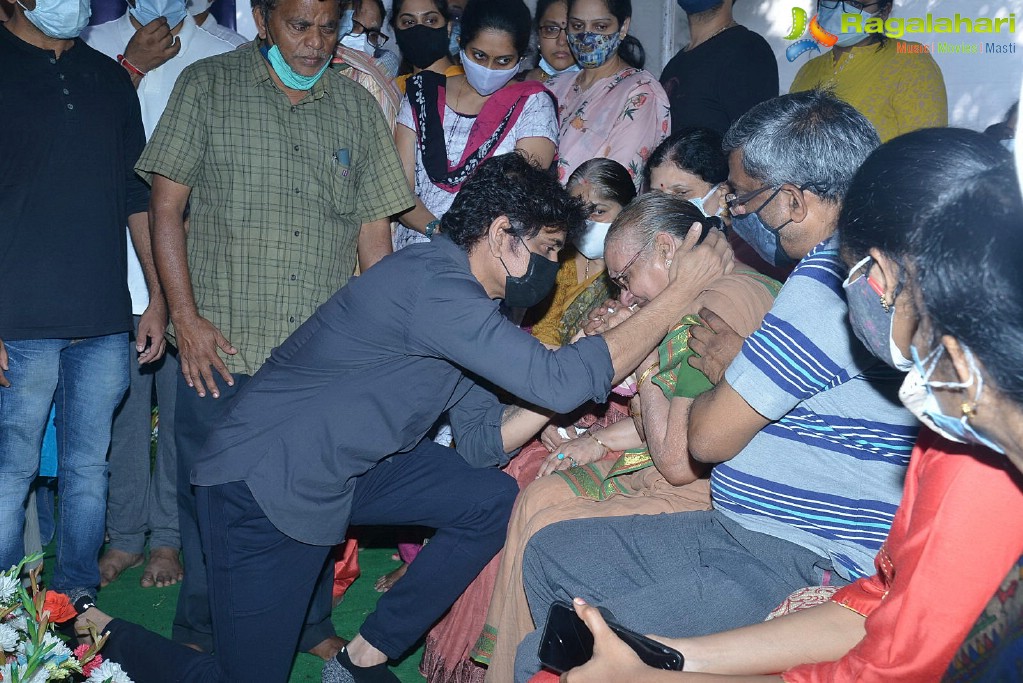 Tollywood Celebs Pay Their Last Respects to Legendary Lyricist Sirivennela Sitaramasastri Garu