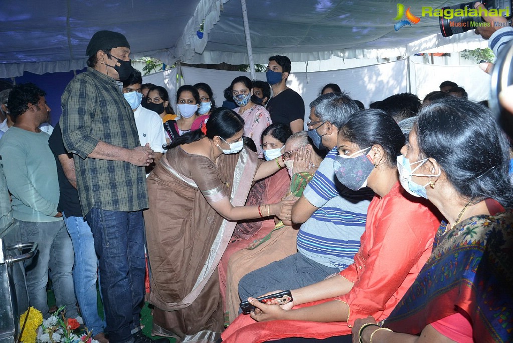 Tollywood Celebs Pay Their Last Respects to Legendary Lyricist Sirivennela Sitaramasastri Garu