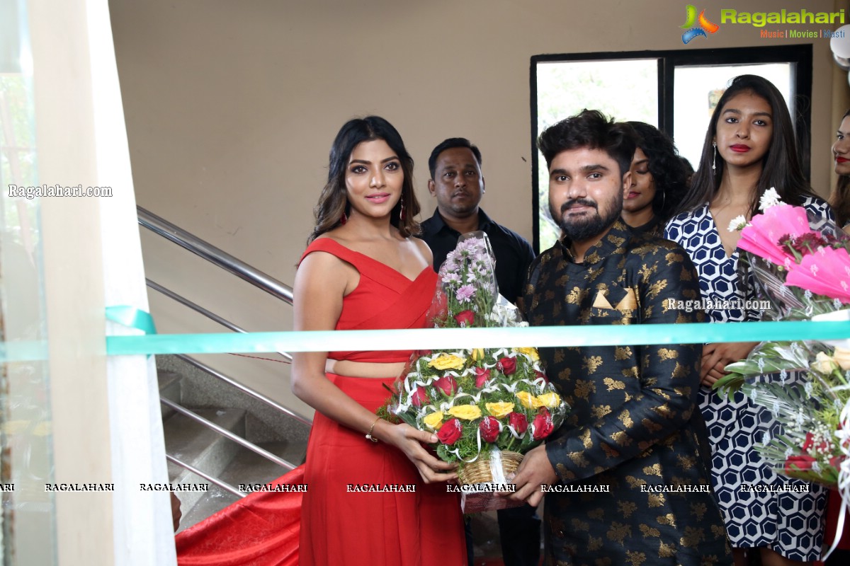 Tony & Guy Hair Dressing & Bridal Salon Launch by Lahari Shari at Banjara Hills