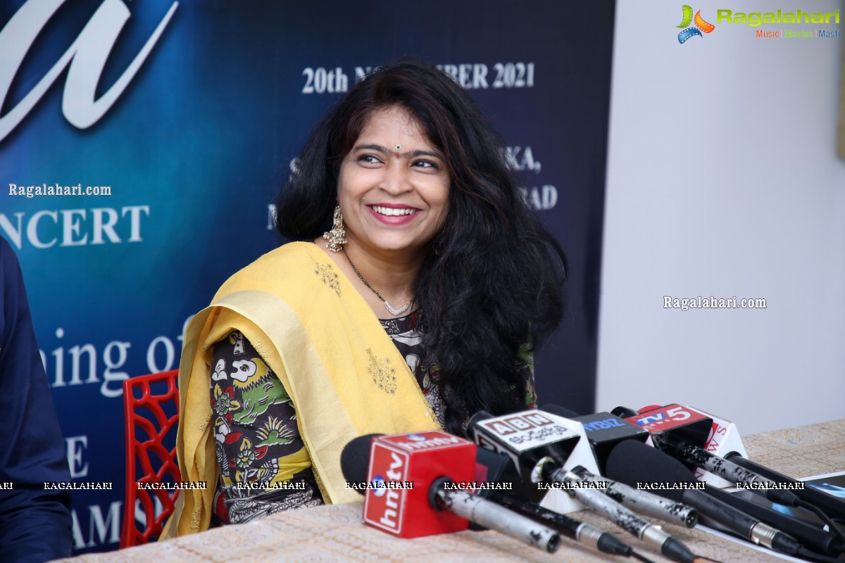 Usha Live In Concert Curtain Raiser and Subhodayam Smart Stage Announcement 
