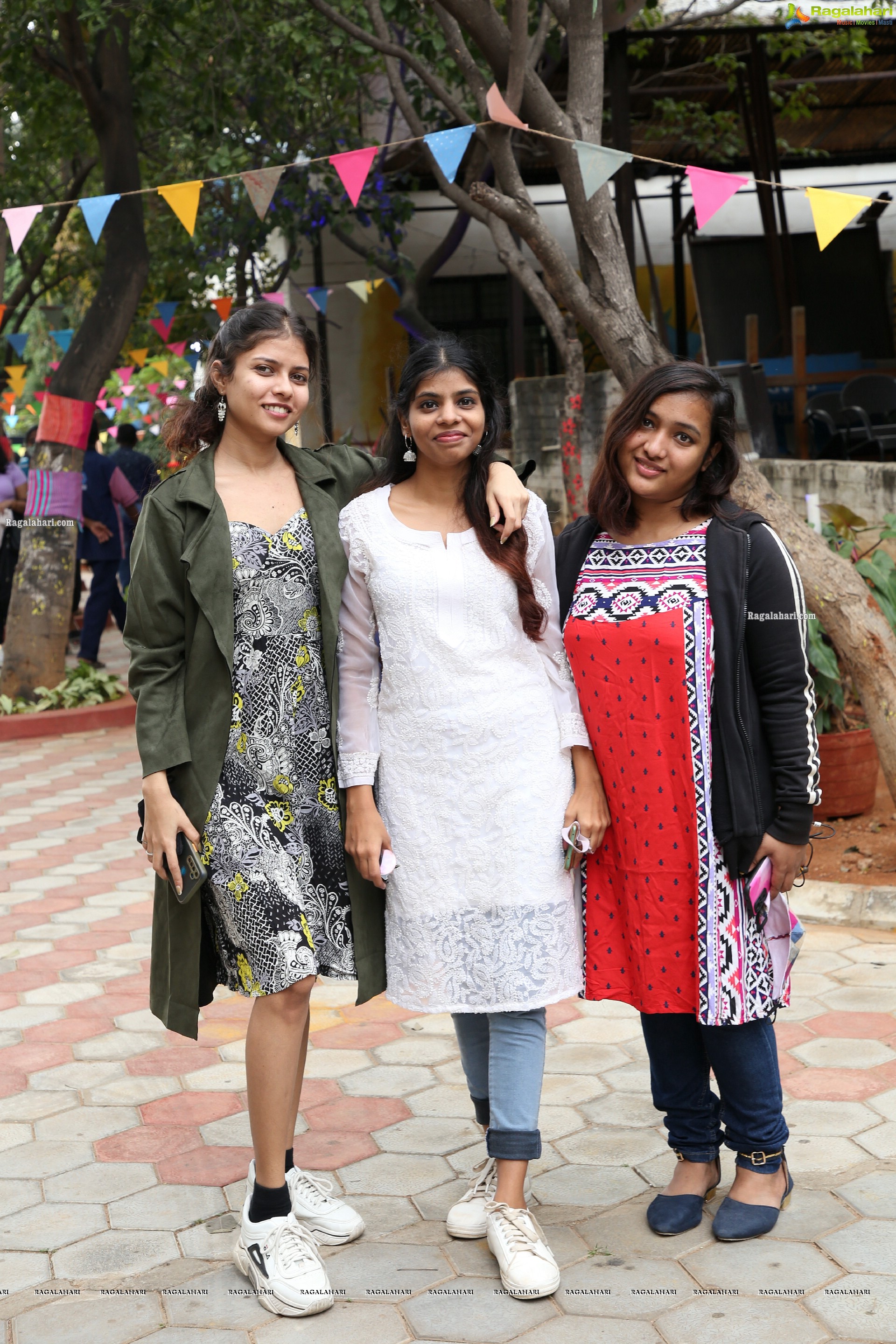 Craft Bazar 'Vividhkala' - A Fashion Exavaganza at NIFT Centre Square