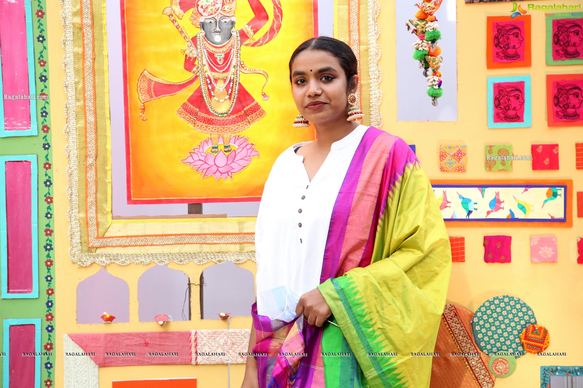 Craft Bazar 'Vividhkala' - A Fashion Exavaganza at NIFT Centre Square