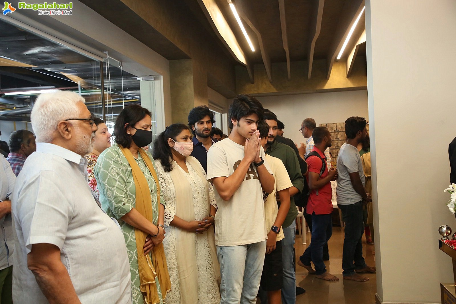 Superstar Krishna Parthiva Deham At Padmalaya Studios For Fans Visit