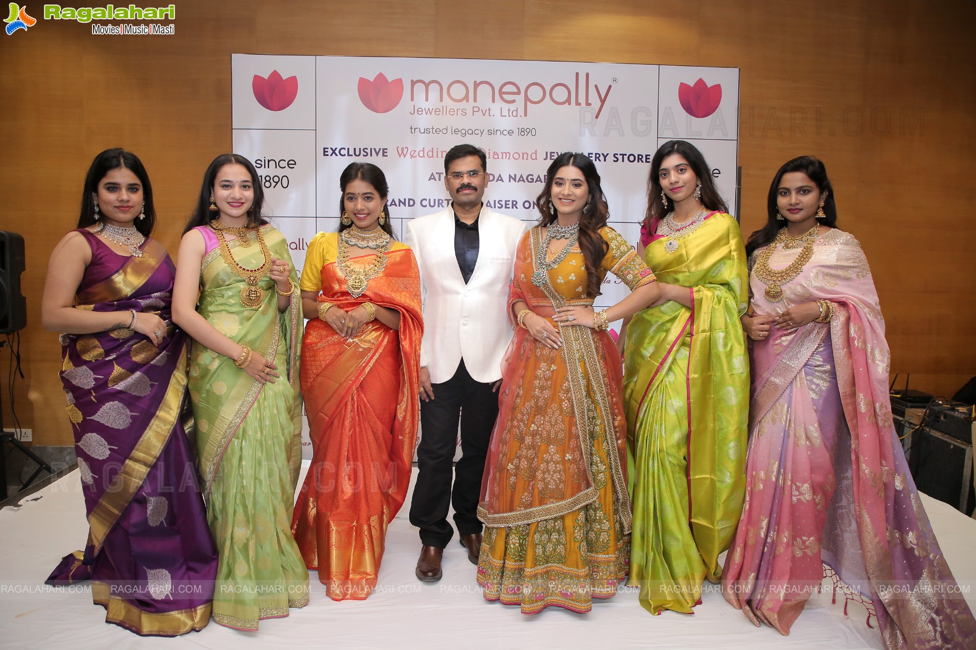 Manepally Jewellers Announces Its 5th Branch and Jewellery Showcase