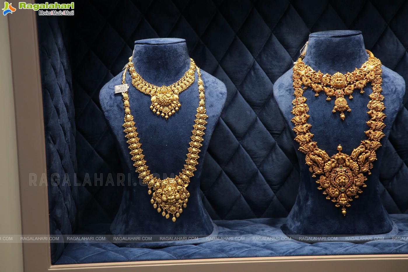 Manepally Jewellers 5th Showroom Curtain Raiser and Jewellery Showcase