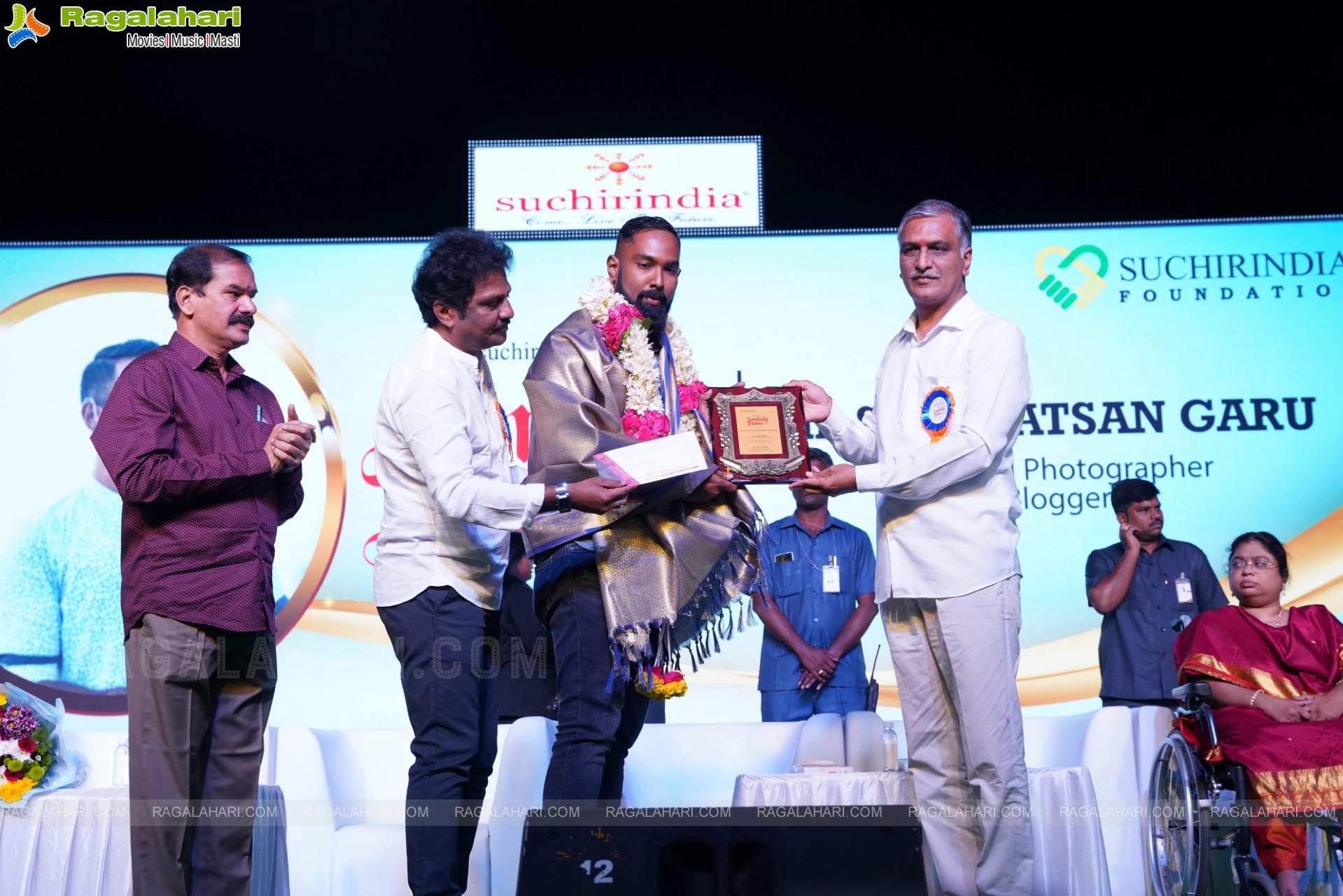 Prof. Aruna Roy receives ‘Sankalp Kiron Puraskar’