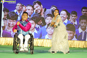 Mary Kom Felicitated with Sankalp Kiron Puraskar Award 