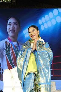 Mary Kom Felicitated with Sankalp Kiron Puraskar Award 