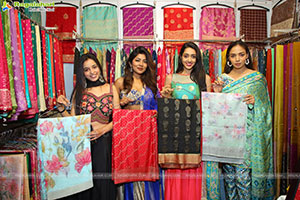 Grand Inauguration of the Sutraa Exhibition