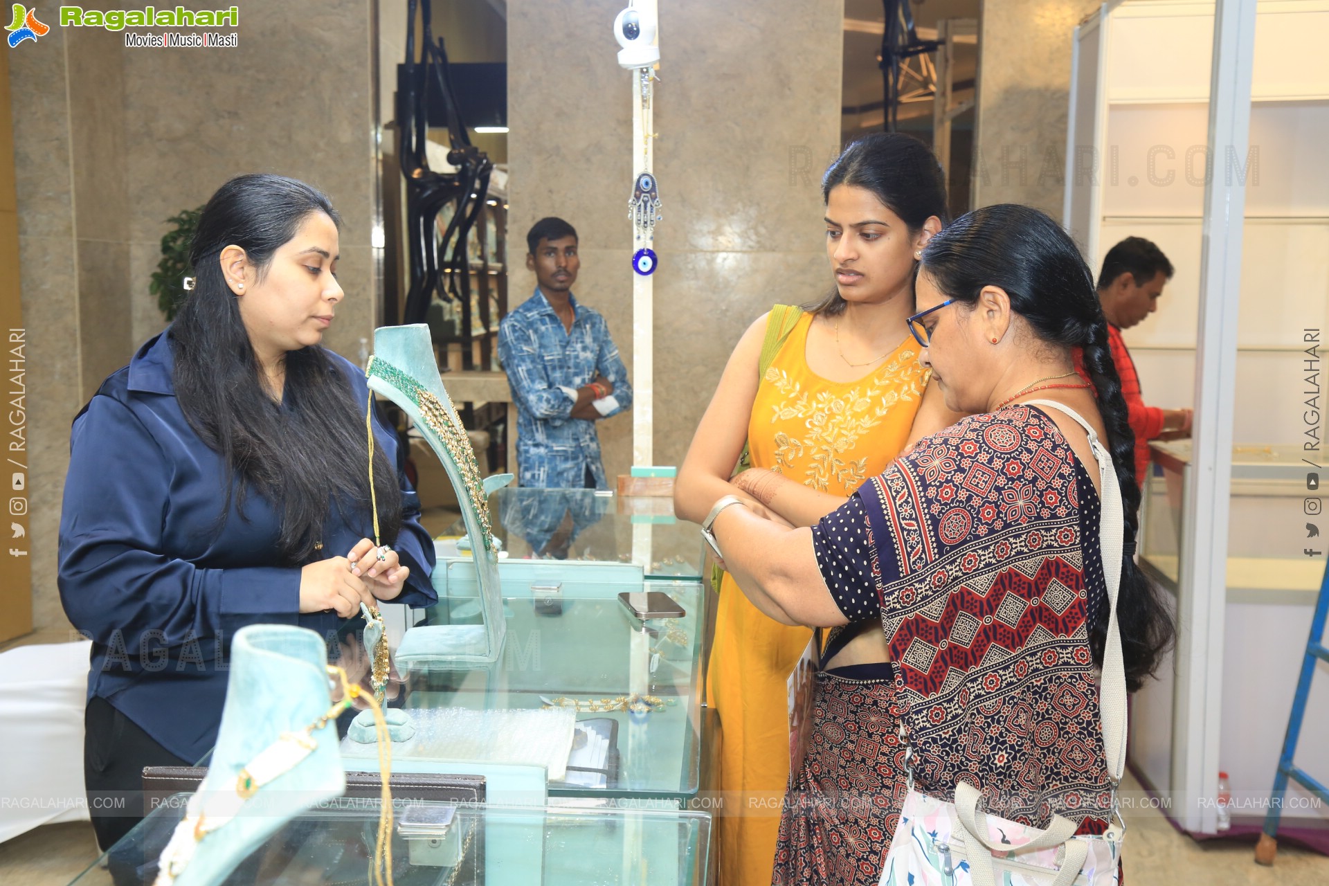 Hi Life Jewels Exhibition at Novotel, Vijayawada