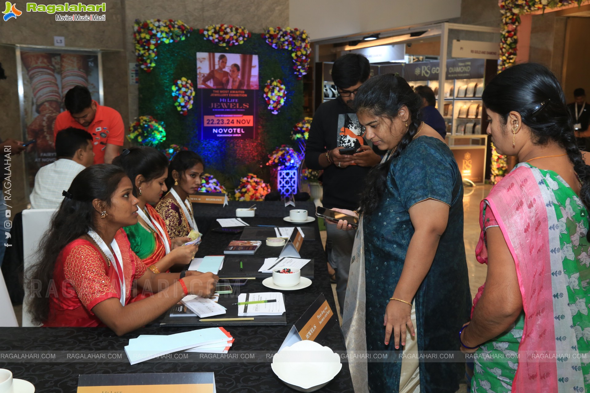 Hi Life Jewels Exhibition at Novotel, Vijayawada