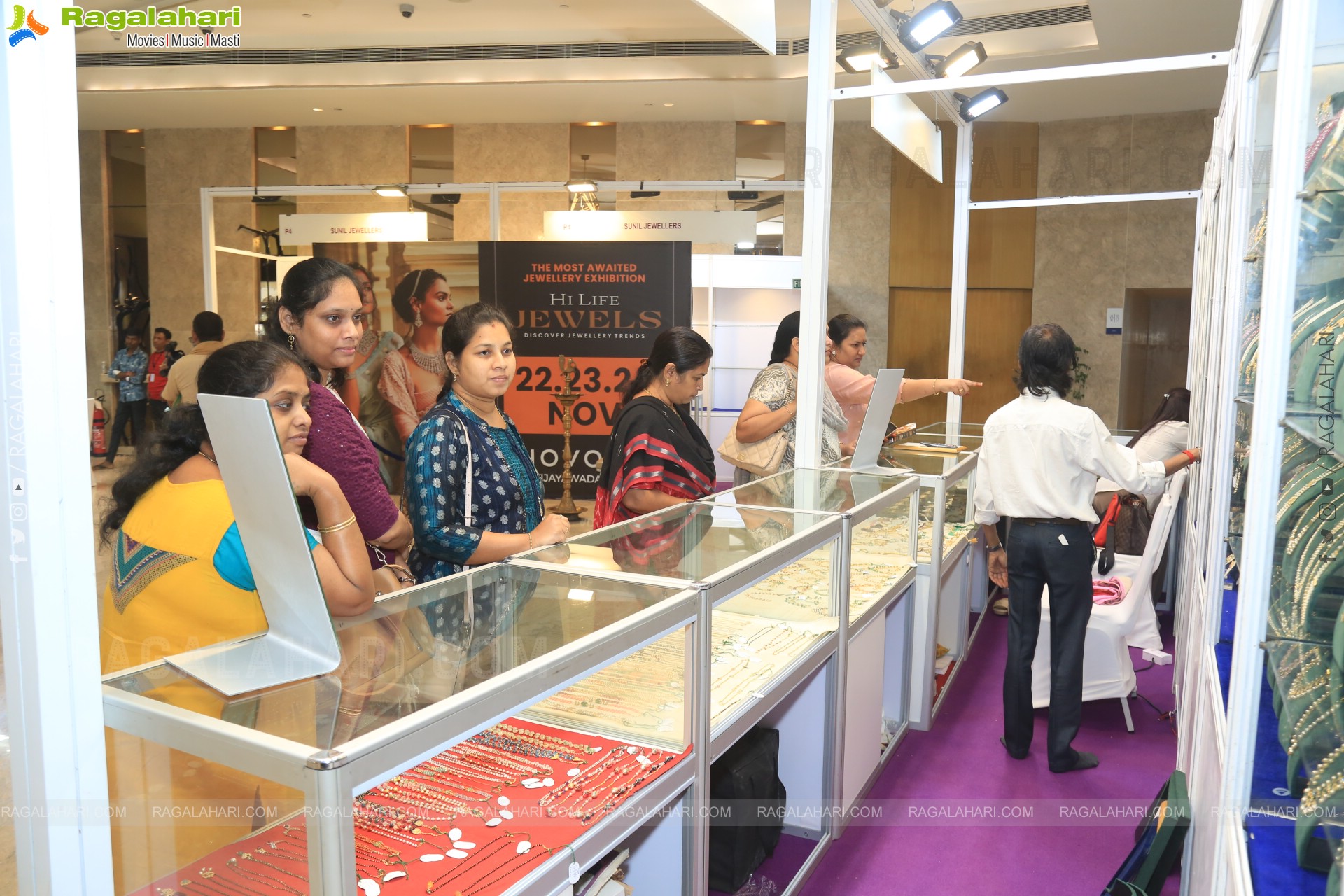 Hi Life Jewels Exhibition at Novotel, Vijayawada