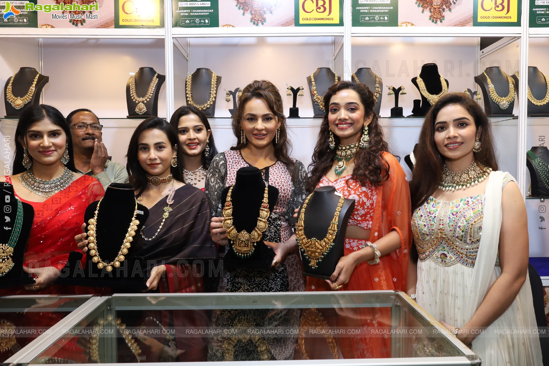 Hi Life Exhibition - Grand Launch of Fashion Lifestyle & Wedding Shopping Special Exhibition at HICC