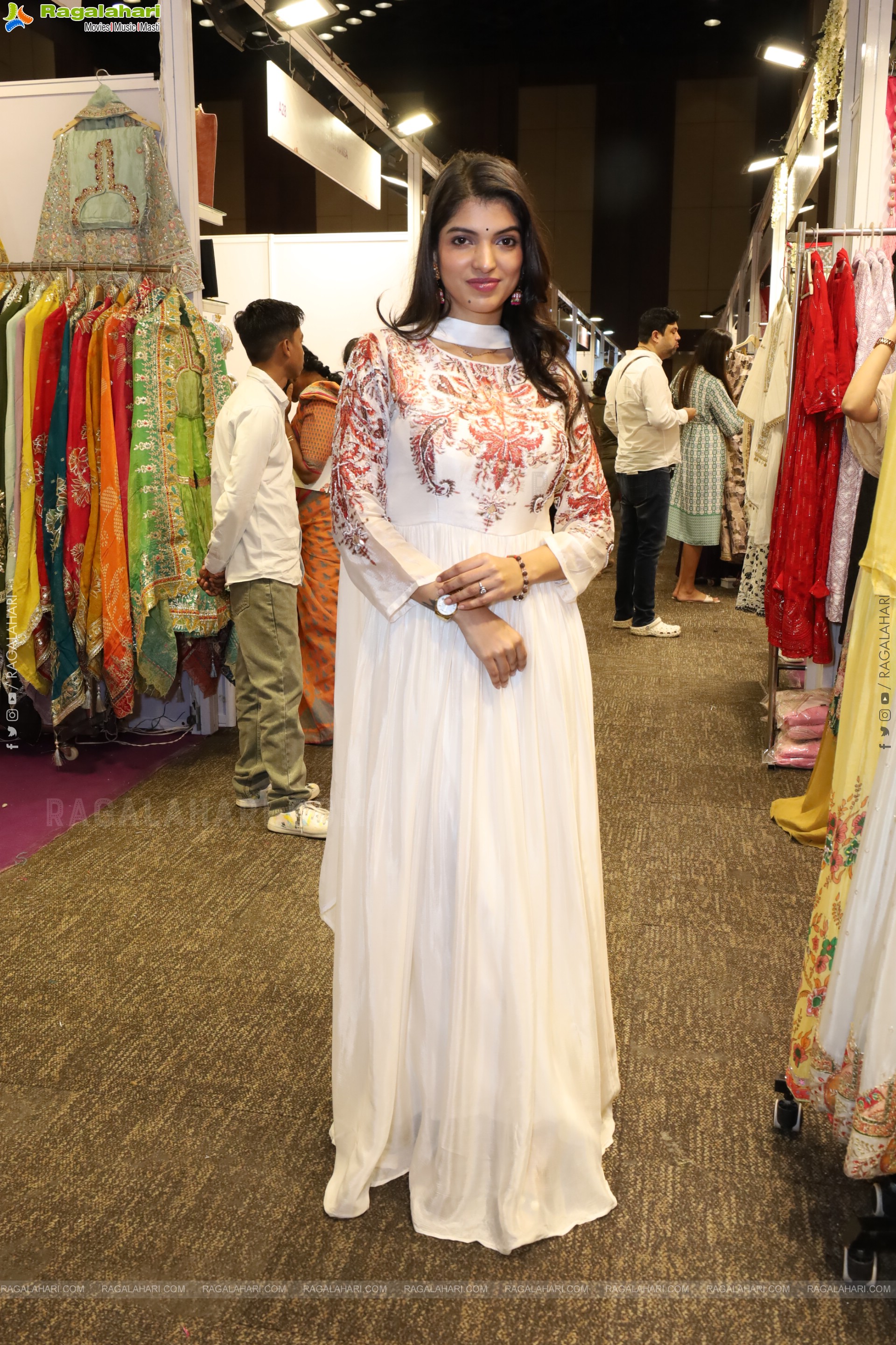 Hi Life Exhibition - Grand Launch of Fashion Lifestyle & Wedding Shopping Special Exhibition at HICC