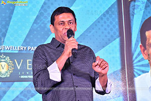 Santhana Prapthirasthu Movie Pre Release Event