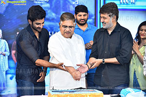 The Girlfriend Movie Success Press Meet