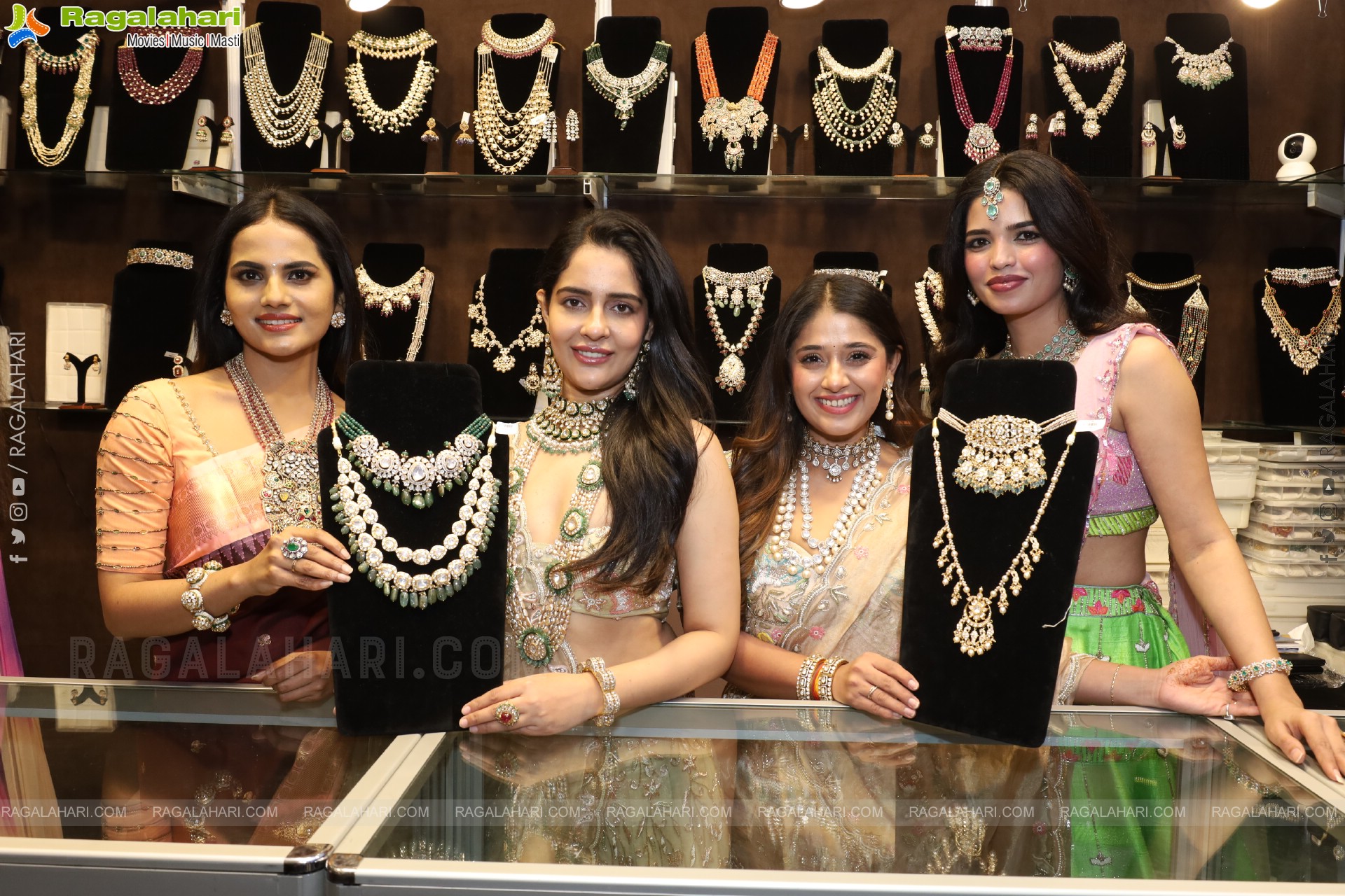 Grand Launch of Hi Life Exhibition - An Exclusive Fashion Special Edition, Hyderabad