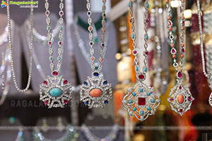 Hi Life Exhibition: An Exclusive Fashion Special Edition 