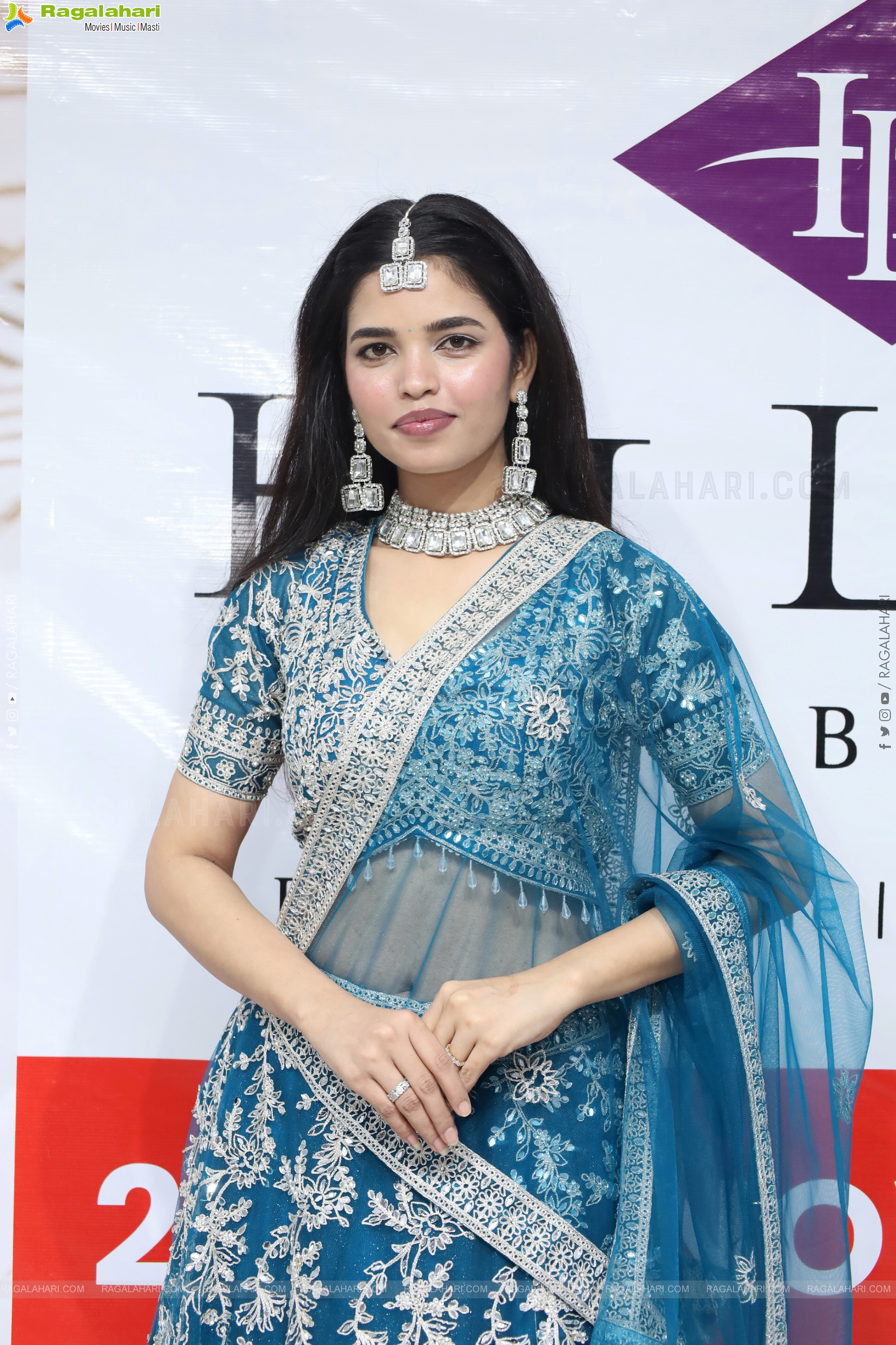 Hi Life Exhibition: Grand Fashion Showcase and Date Announcement Event