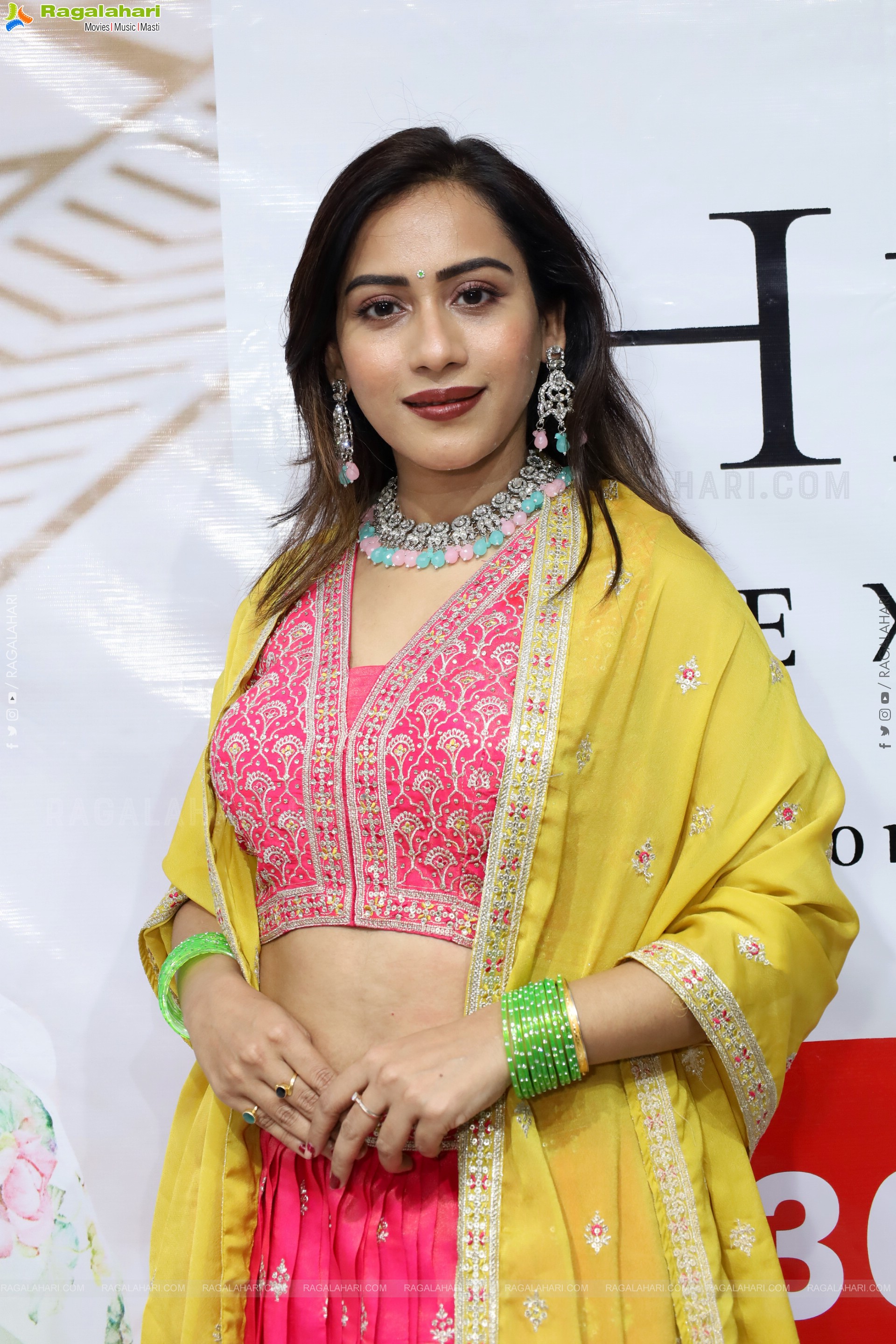 Hi Life Exhibition: Grand Fashion Showcase and Date Announcement Event