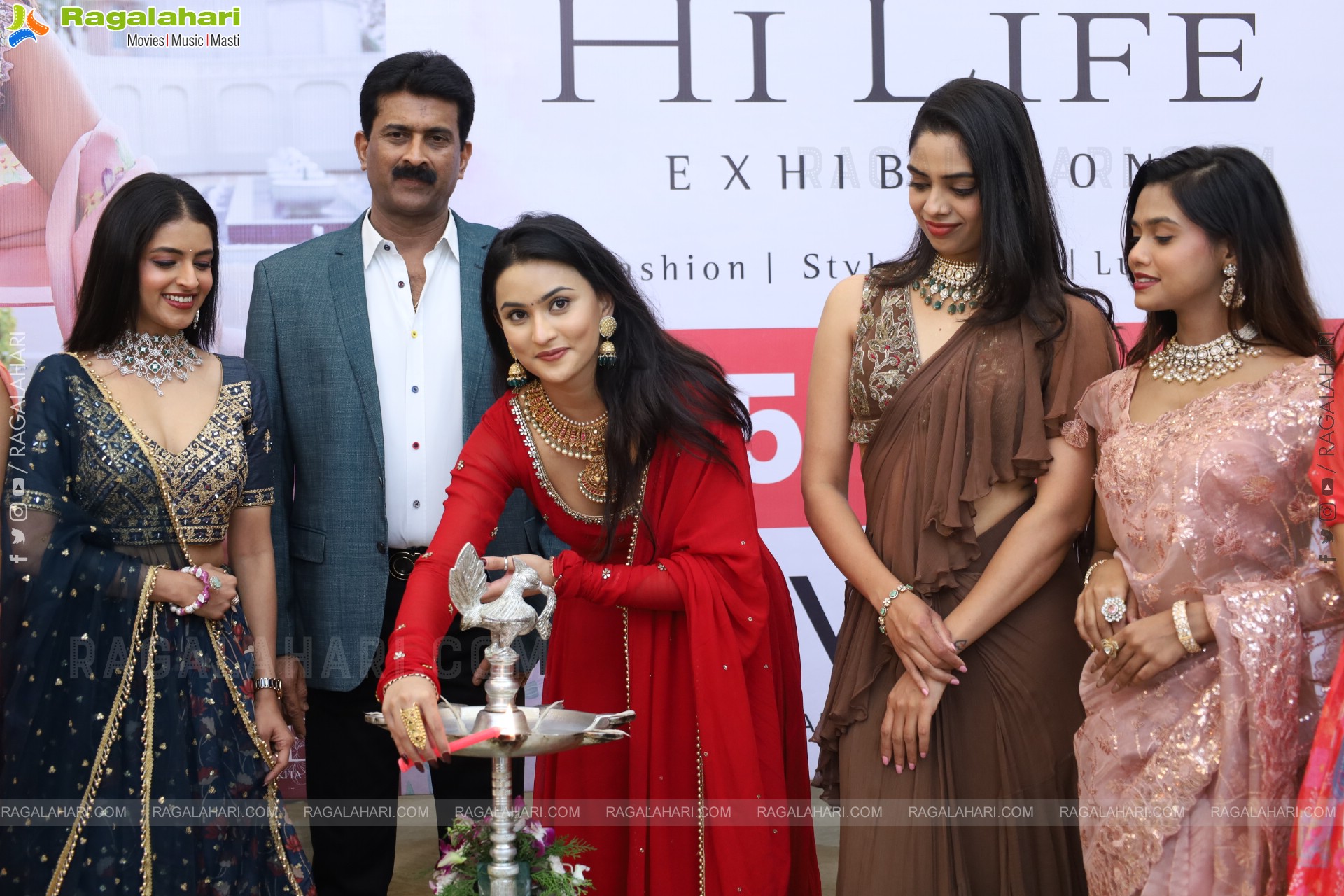 Hi Life Exhibition: Grand Launch and Fashion Special Exhibition 