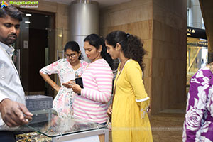 Hi Life Grand Launch and Fashion Special Exhibition 