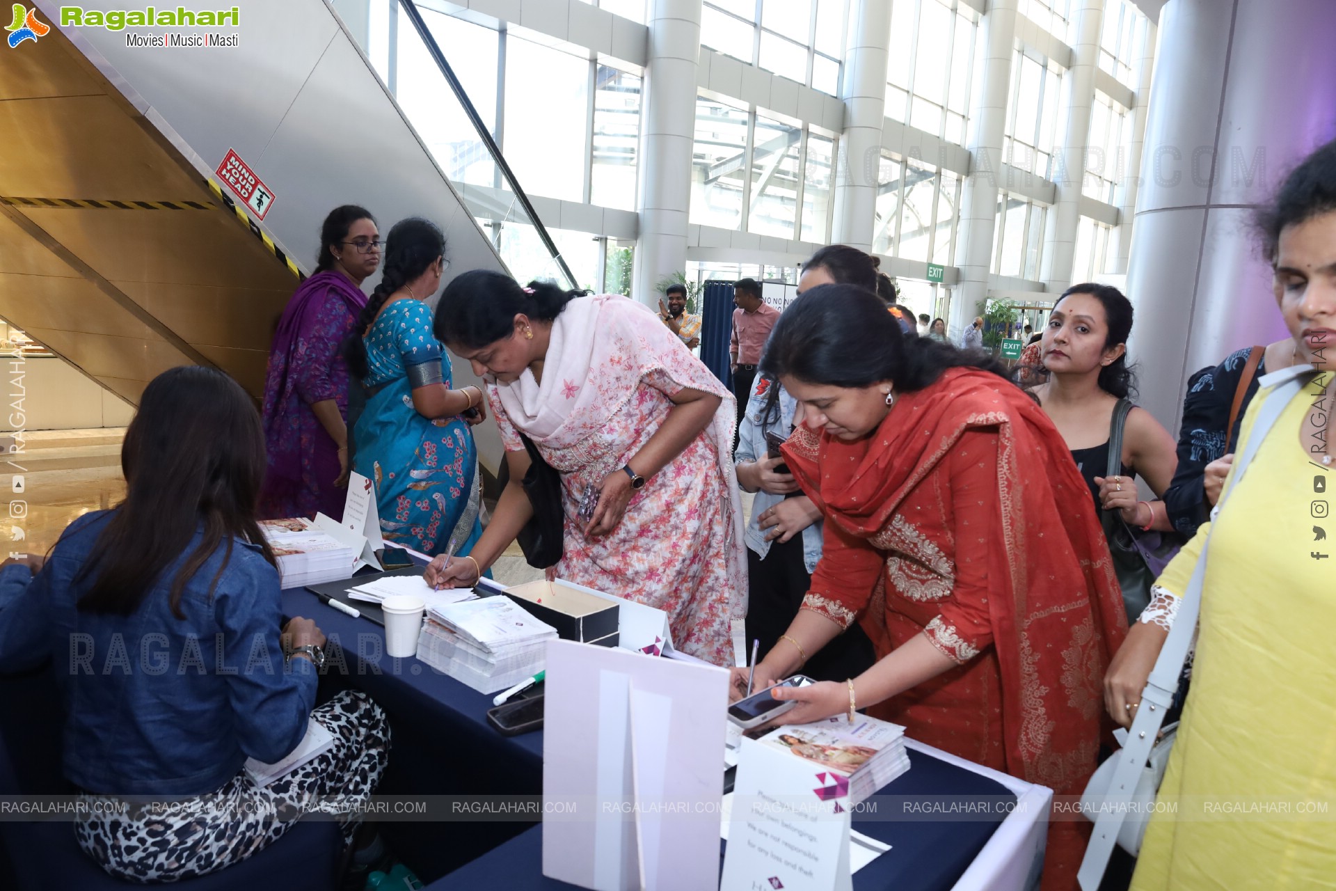 Hi Life Exhibition: Grand Launch and Fashion Special Exhibition 