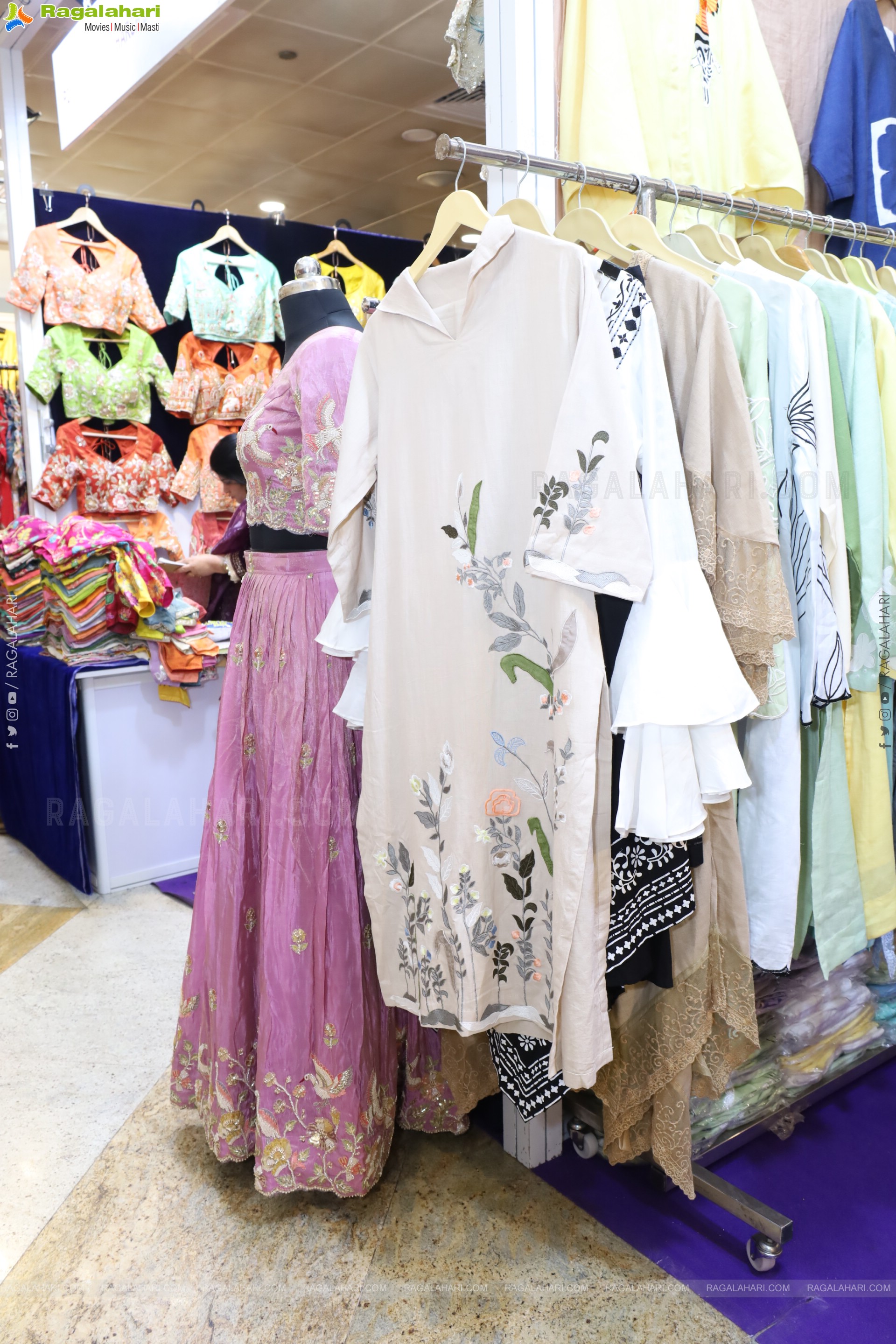 Hi Life Exhibition: Grand Launch and Fashion Special Exhibition 