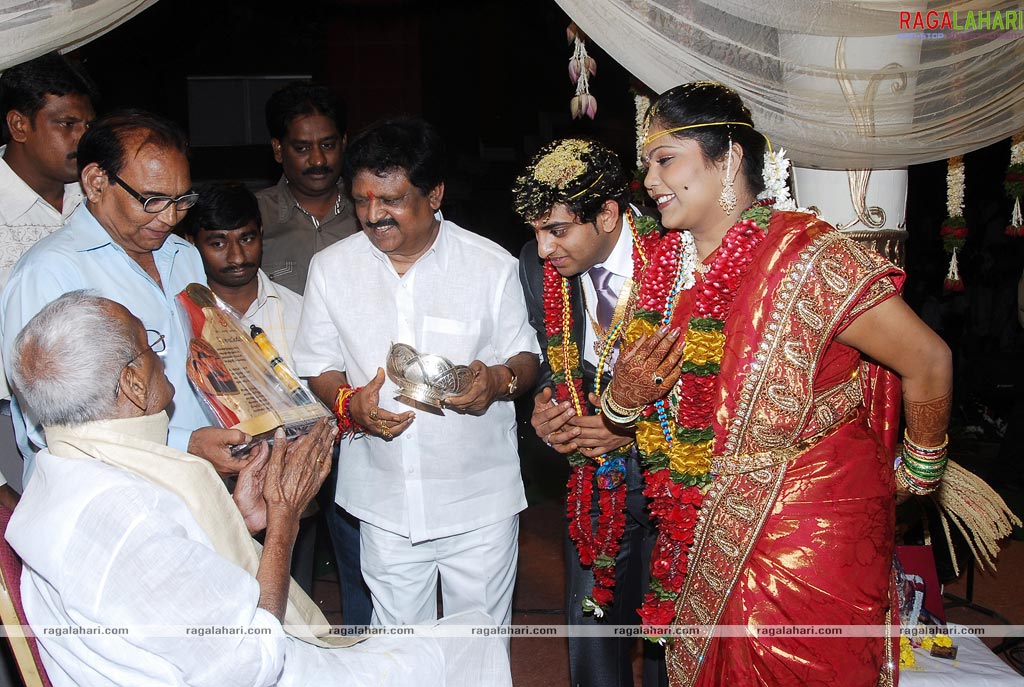 Kodi Divya Deepthi (D/OKodi Rama Krishna)-NB Chakravarthy Wedding Function