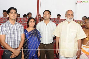 Siddarth-Sruthi Hasan Film Launch
