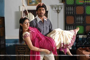 Allari Naresh, Kamna Jetmalani, Meghana