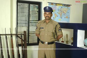 Posani Krishna Murali, Aarti Agarwal