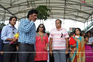 Jagapathi Babu, Priyamani, Hamsanandini, Madhu Sharma