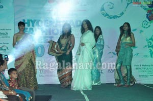 Hyderabad Fashion Tweet 2010 by IIFT