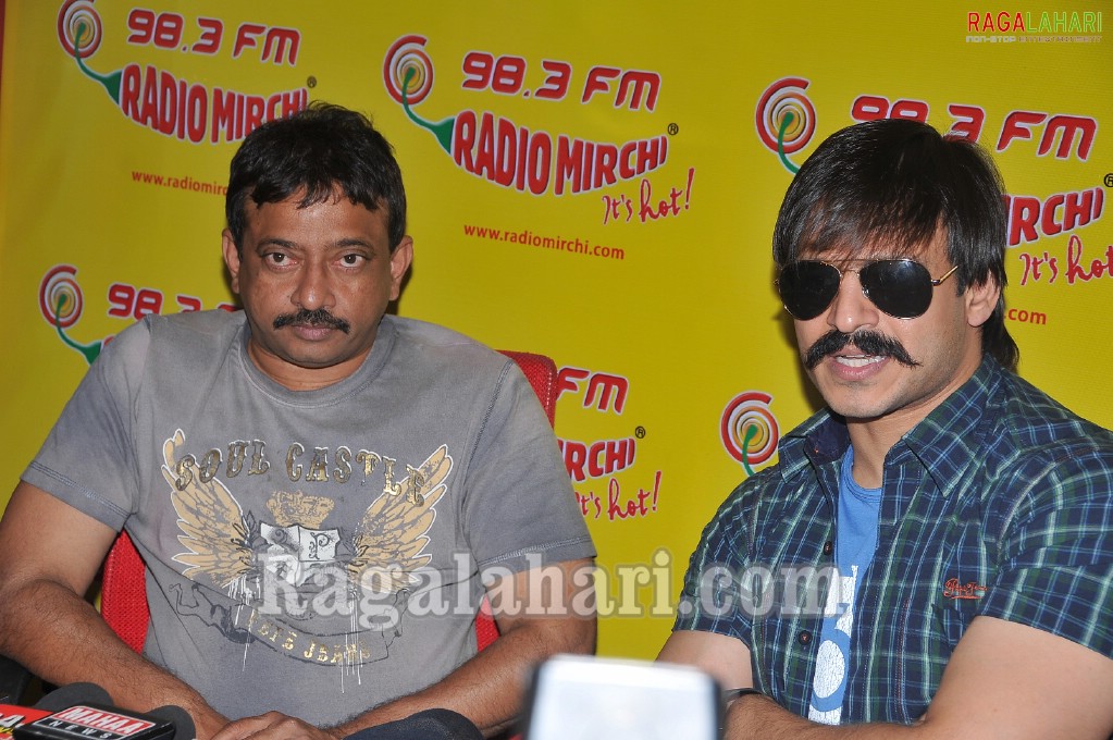 Rakta Charitra Promotion at Radio Mirchi, Hyd