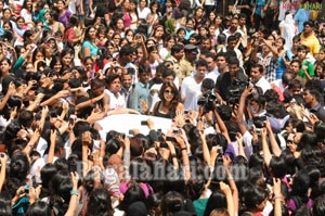 Ranbir Kapoor, Priyanka Chopra at Villa Marie College