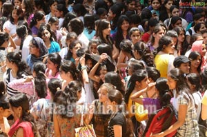 Ranbir Kapoor, Priyanka Chopra at Villa Marie College