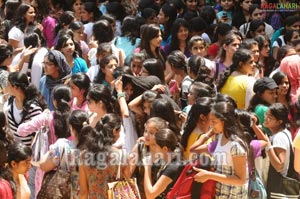 Ranbir Kapoor, Priyanka Chopra at Villa Marie College