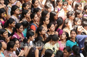 Ranbir Kapoor, Priyanka Chopra at Villa Marie College