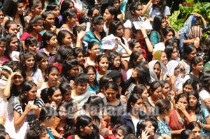 Ranbir Kapoor, Priyanka Chopra at Villa Marie College