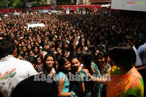 Ranbir Kapoor, Priyanka Chopra at Villa Marie College