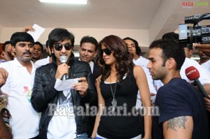 Ranbir Kapoor, Priyanka Chopra at Villa Marie College