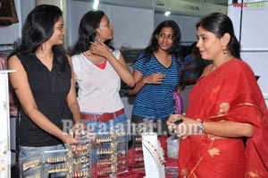 Sabitha Indra Reddy Inagurates Fashion Destination 2010 Expo