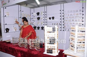 Sabitha Indra Reddy Inagurates Fashion Destination 2010 Expo